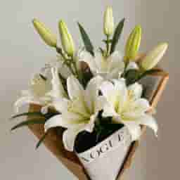 Fresh Oriental White Lily Bouquet in UAE