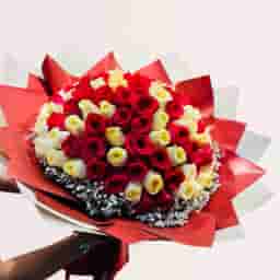 Sunshine & Love Rose Bouquet