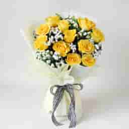 Elegant Mixed Yellow Rose Bouquet in UAE
