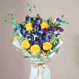 Romantic Rose And Orchid Bouquet in UAE