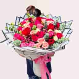 Pink Roses Bouquet for Gifting