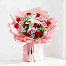 Romantic Rose Lily Bouquet