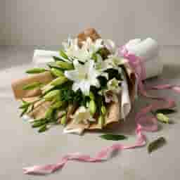 Beautiful White Lily Bouquet For Anniversary in UAE