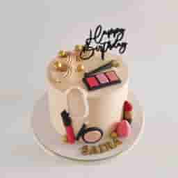Beauty Queen Makeup Cake