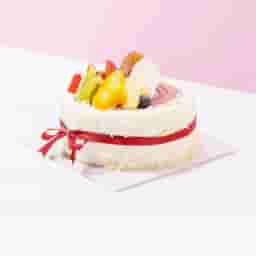 Simple White Forest Fruit Cake