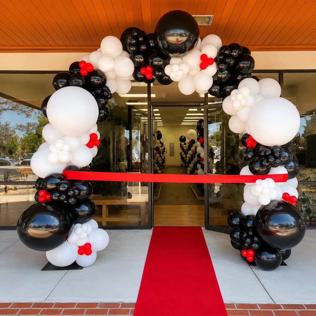 Gym Opening Decoration with Balloon