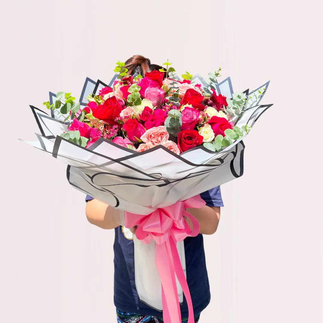 Pink Roses Bouquet for Gifting