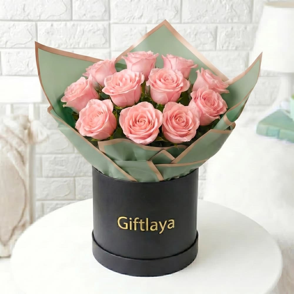 Fresh Hand Bouquet Pink Roses