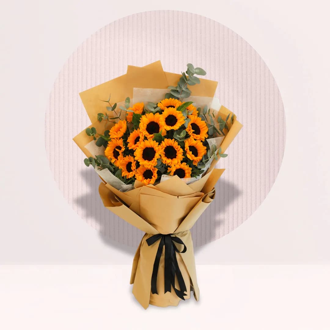 Fresh Sunflower Hand Bouquet