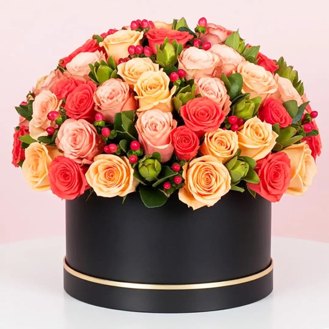 Mixed Roses Luxury Box