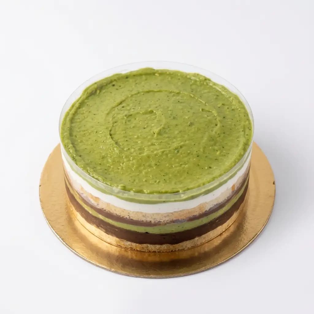 Eggless Pistachio Kunafa Cake