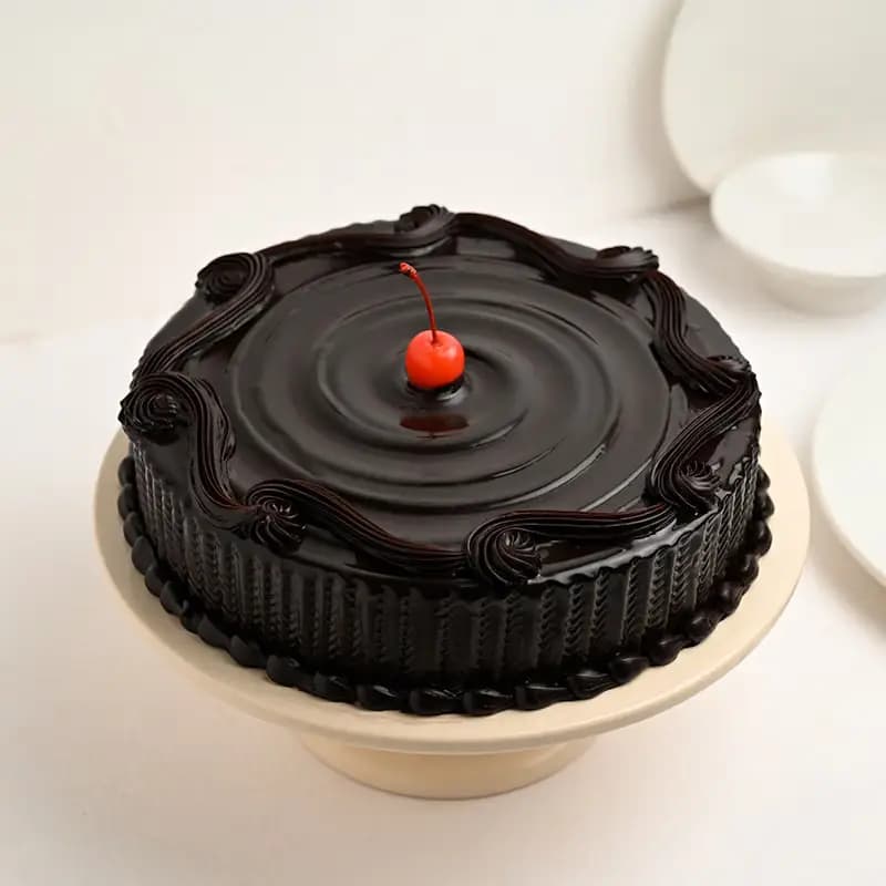 Dark Glaze Cherry Cake