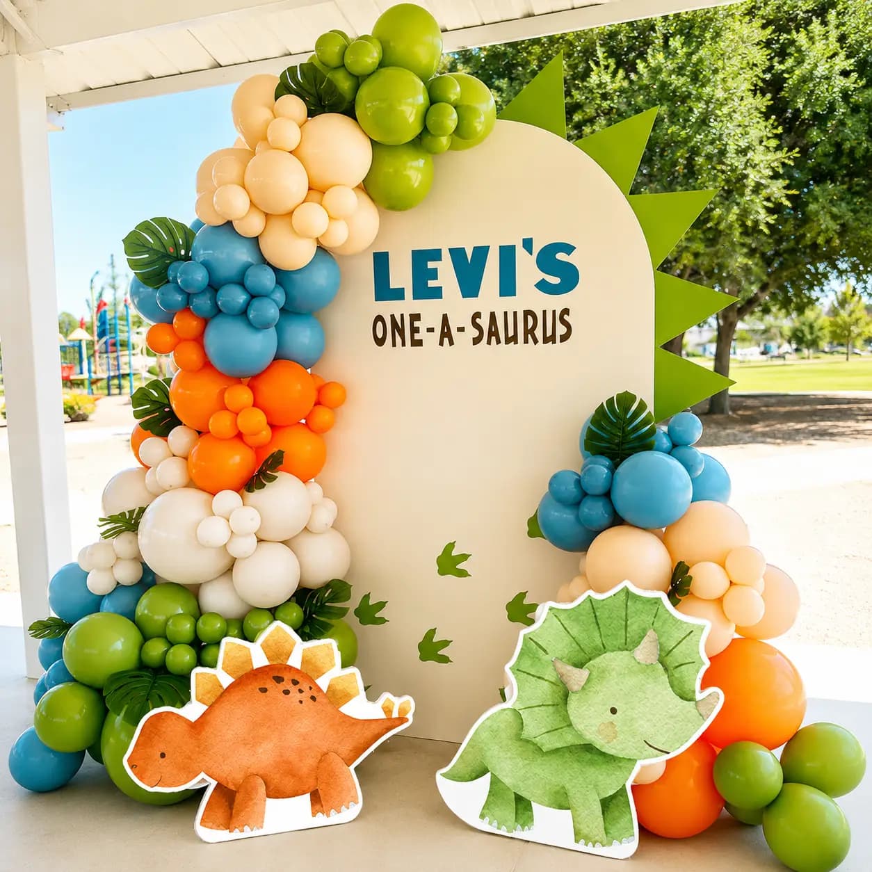 Little Dinosaur Birthday Decor